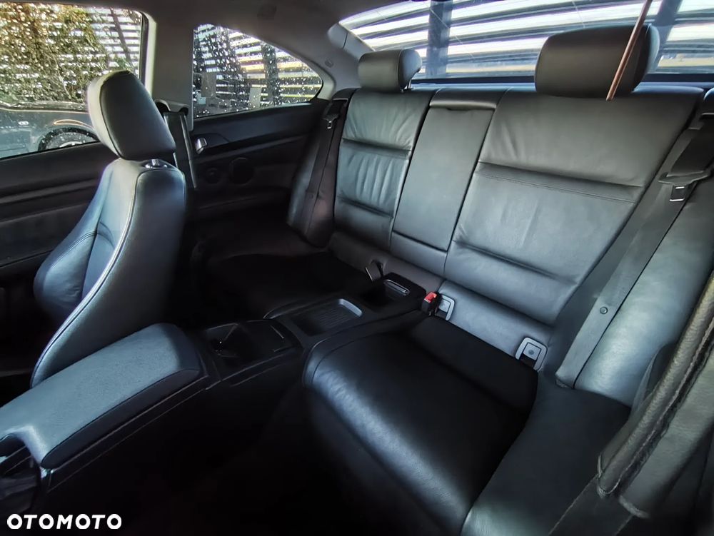 BMW Seria 3 320d - 8