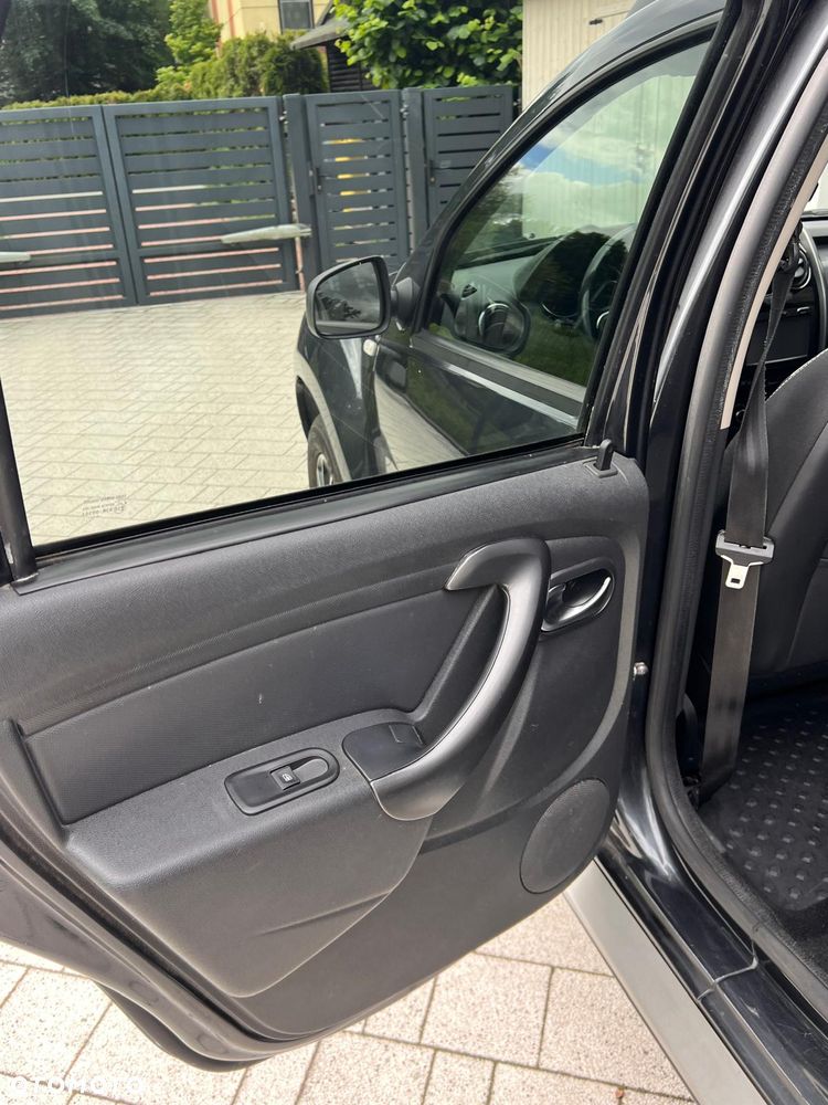Dacia Duster 1.6 SCe Blackshadow 4x4 S&S - 32