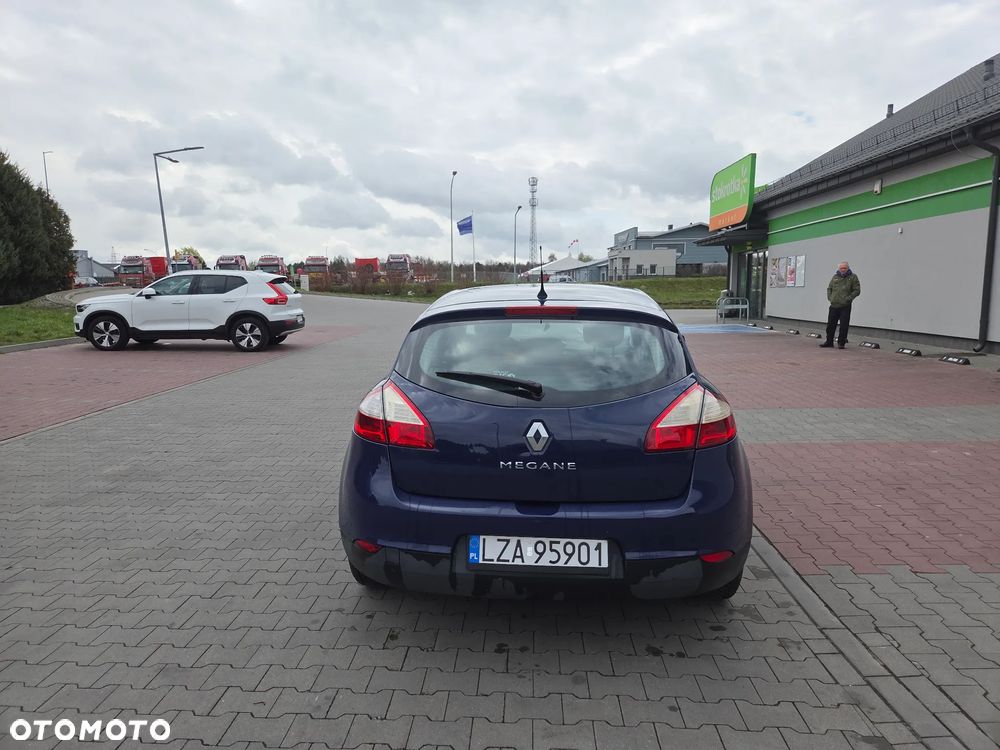 Renault Megane 1.6 16V 100 Authentique - 8