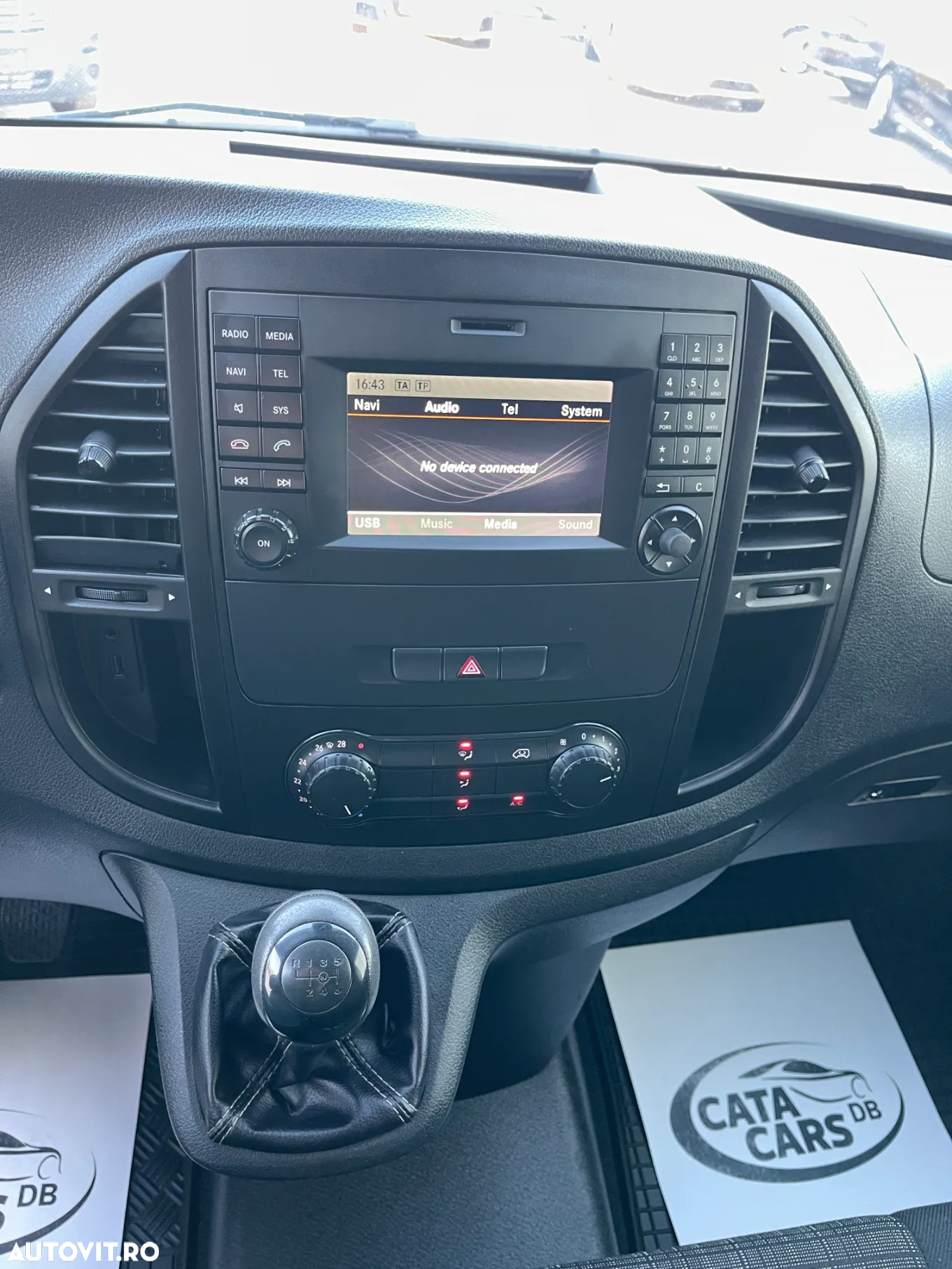 Mercedes-Benz Vito 111CDI LUNG USI SPATE - 36