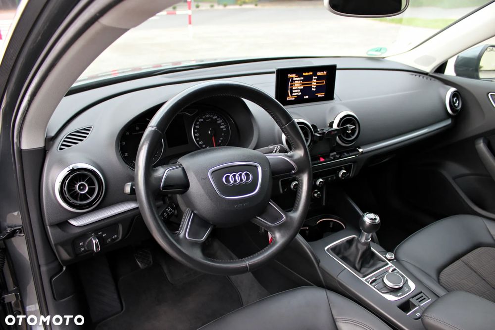 Audi A3 Sportback 1.4 TFSI Ambiente - 7