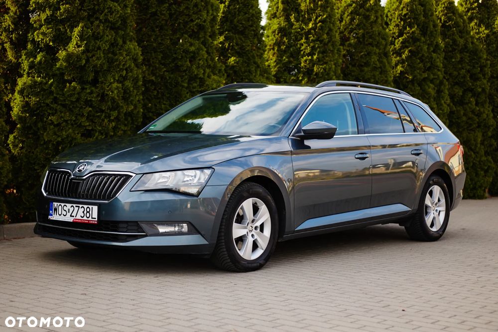 Skoda Superb 2.0 TDI 4x4 Premium Edition - 1