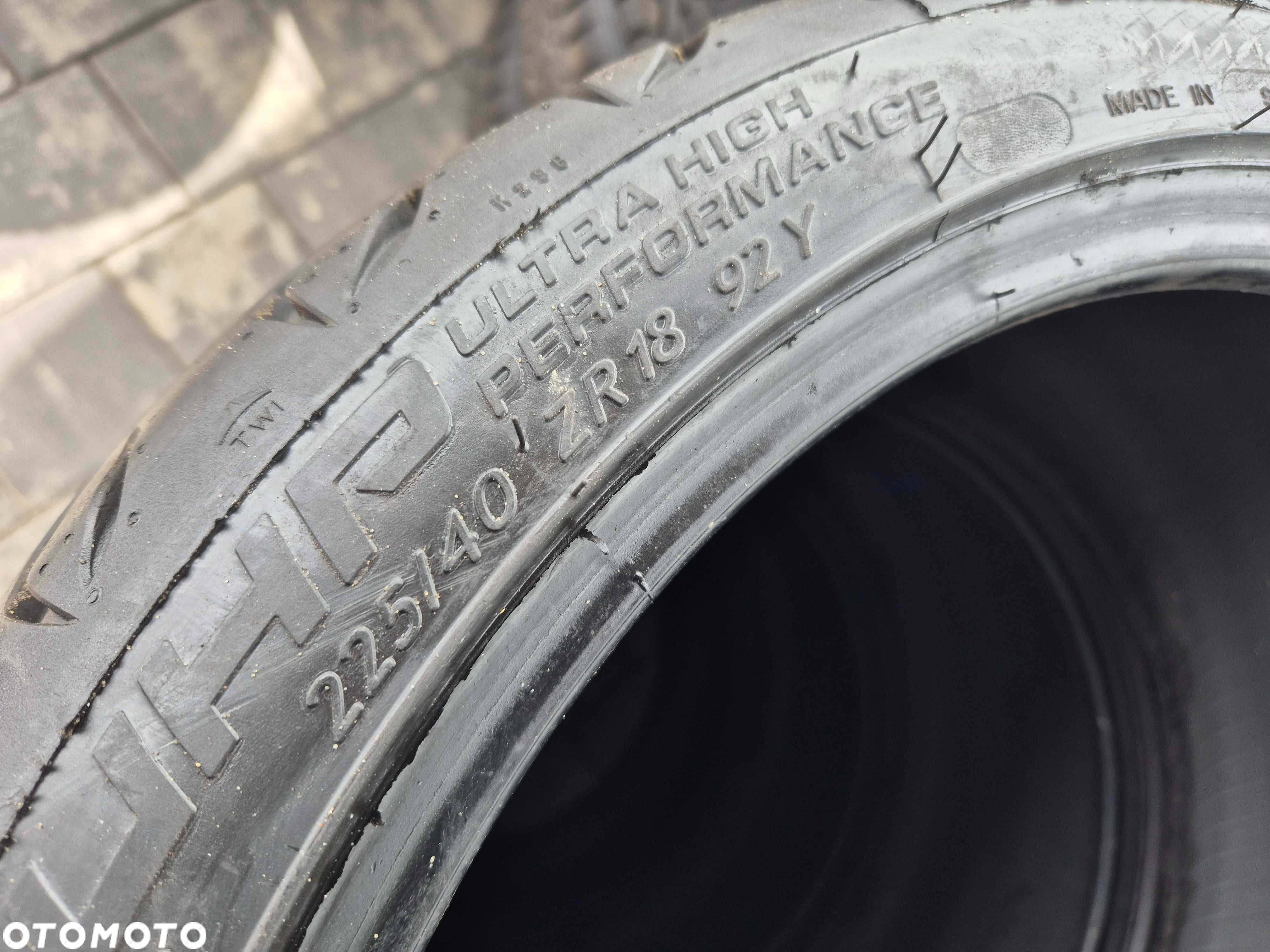 Kormoran UHP Ultra High Perfromance 225/40r18 92Y 7mm 2025r Rant N3085 - 2