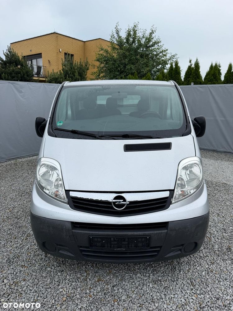 Opel Vivaro - 2