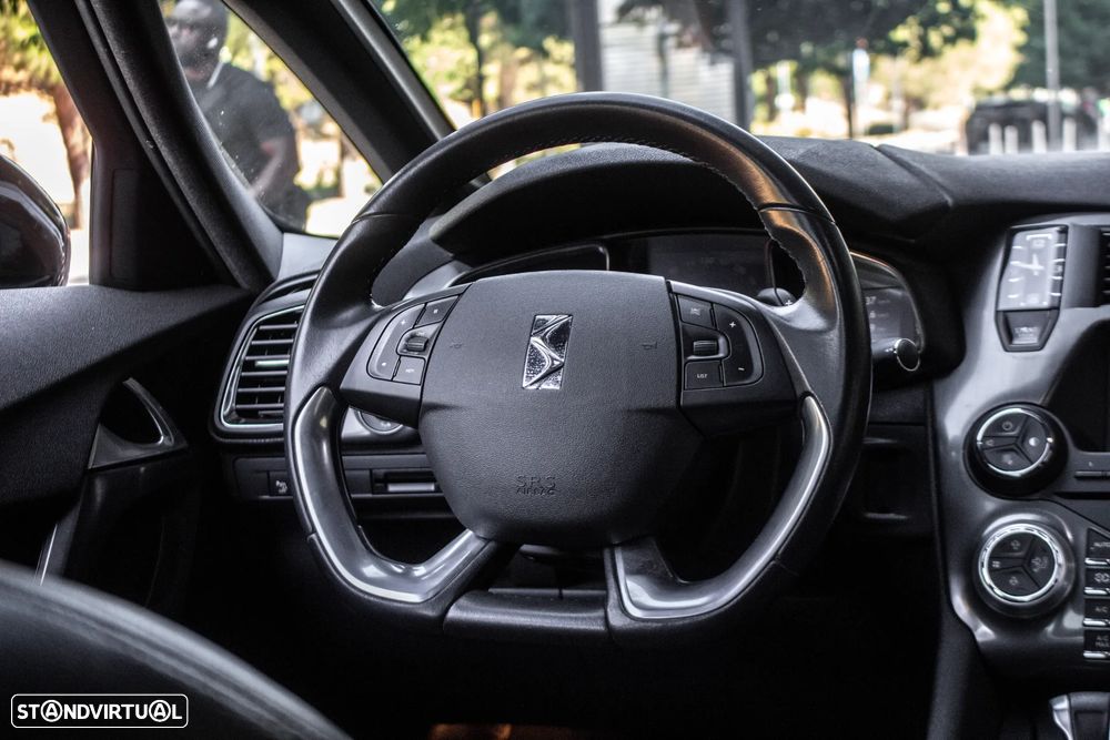 Citroën DS5 2.0 HDi Hybrid4 So Chic CMP6 - 31