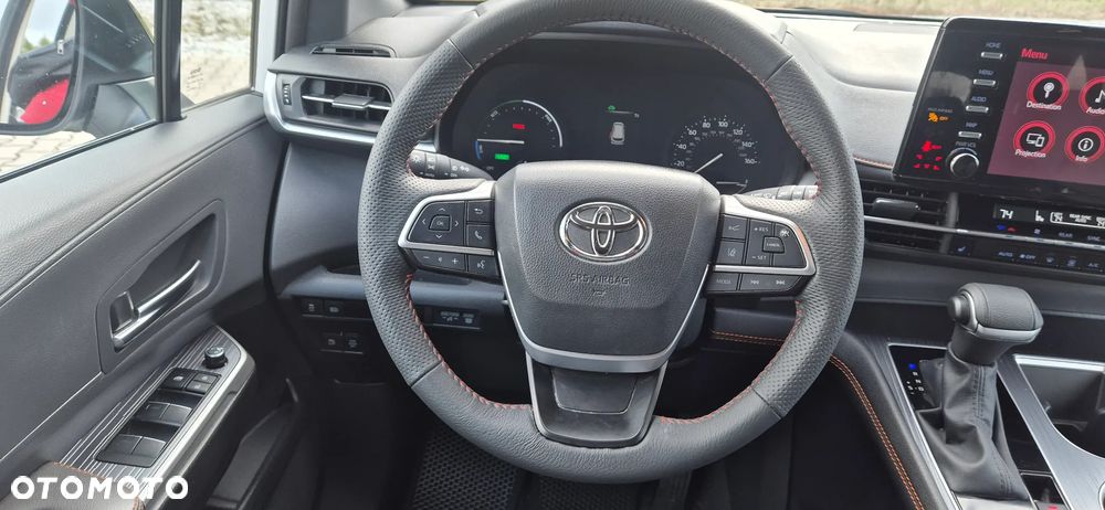 Toyota Sienna - 18