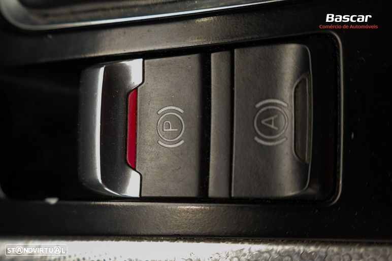 Audi A4 Avant 2.0 TDI Business Line Sport - 45