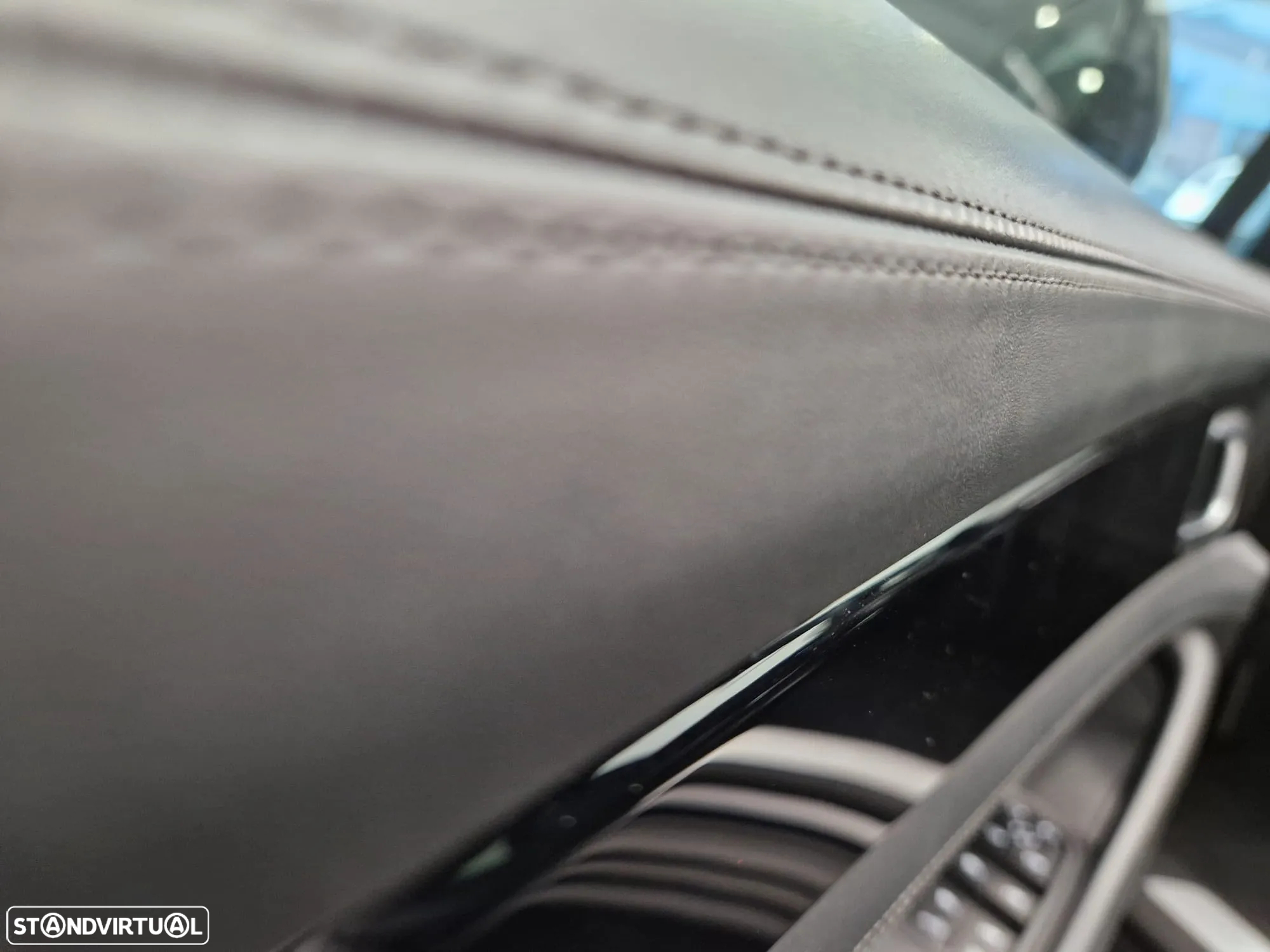 Porsche Panamera 4 E-Hybrid - 18