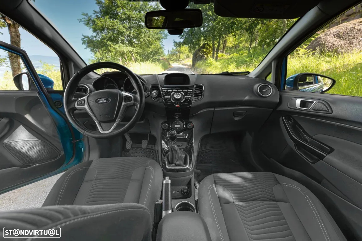 Ford Fiesta 1.0 T EcoBoost Titanium - 7