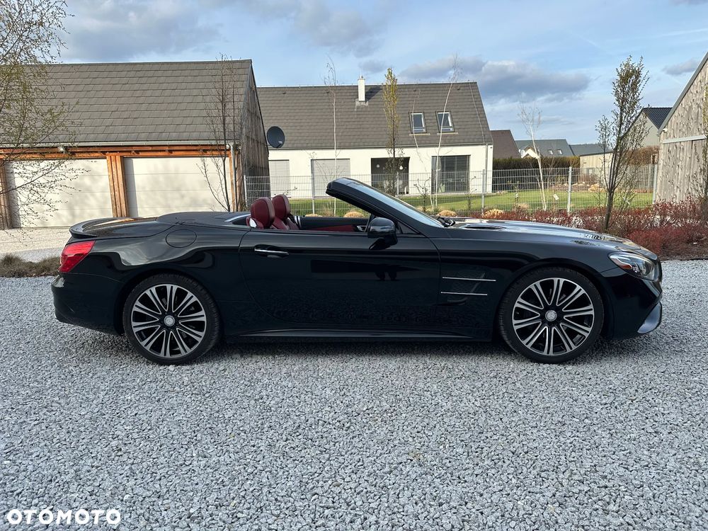 Mercedes-Benz SL - 16