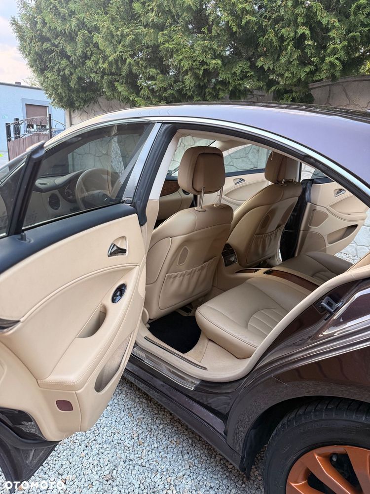 Mercedes-Benz CLS 320 CDI - 12