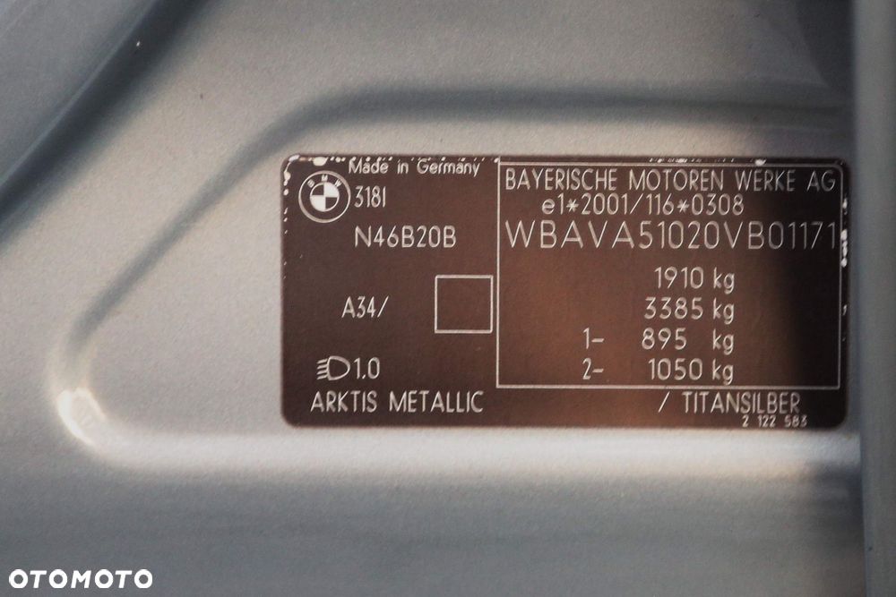 BMW Seria 3 - 32