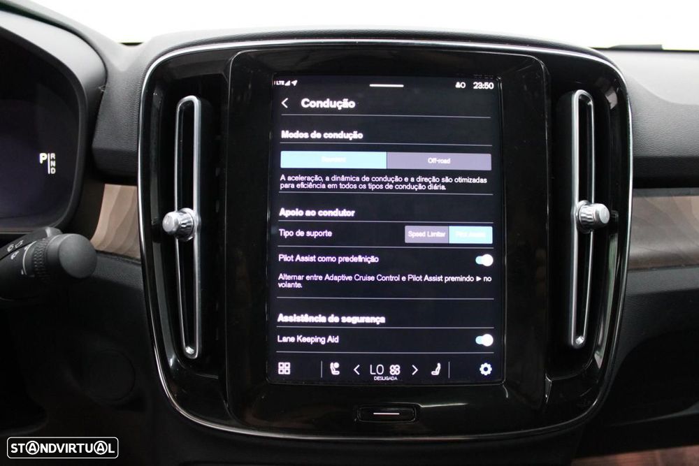 Volvo C40 Recharge 82 kWh Twin Motor Plus - 27