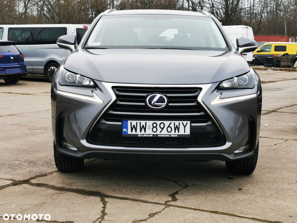 Lexus NX 300h Elite AWD - 2