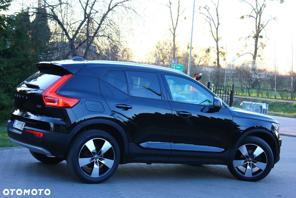 Volvo XC 40 D3 Momentum Pro - 12
