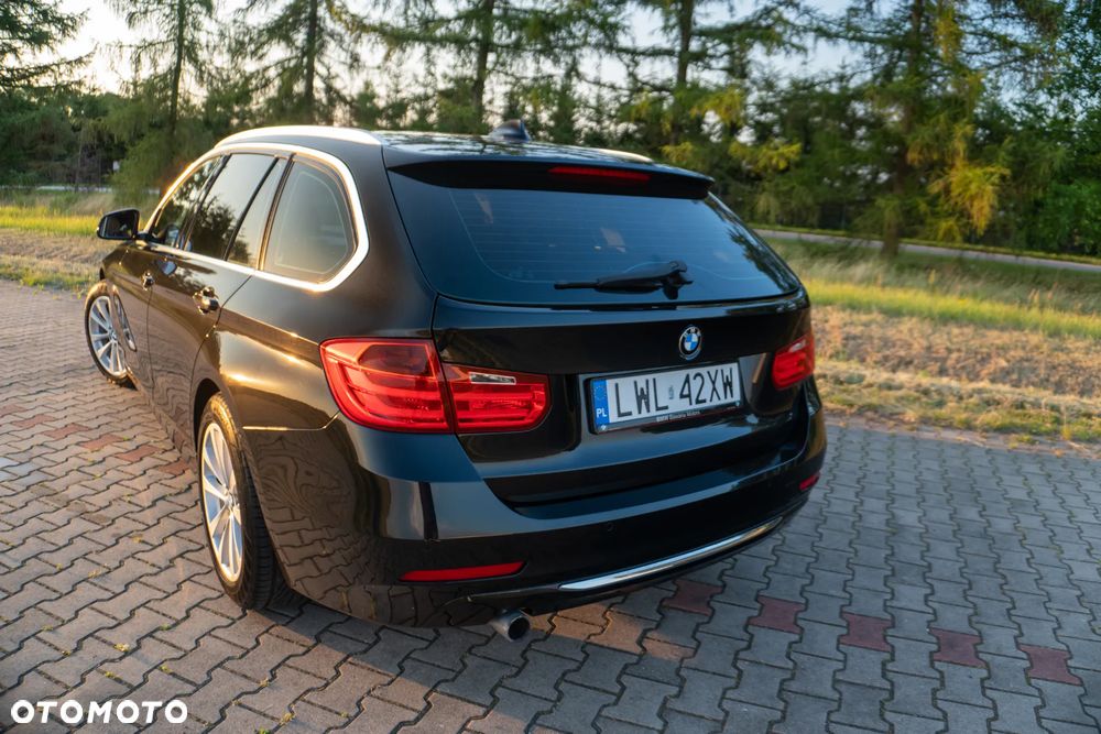 BMW Seria 3 318d Luxury Line - 16