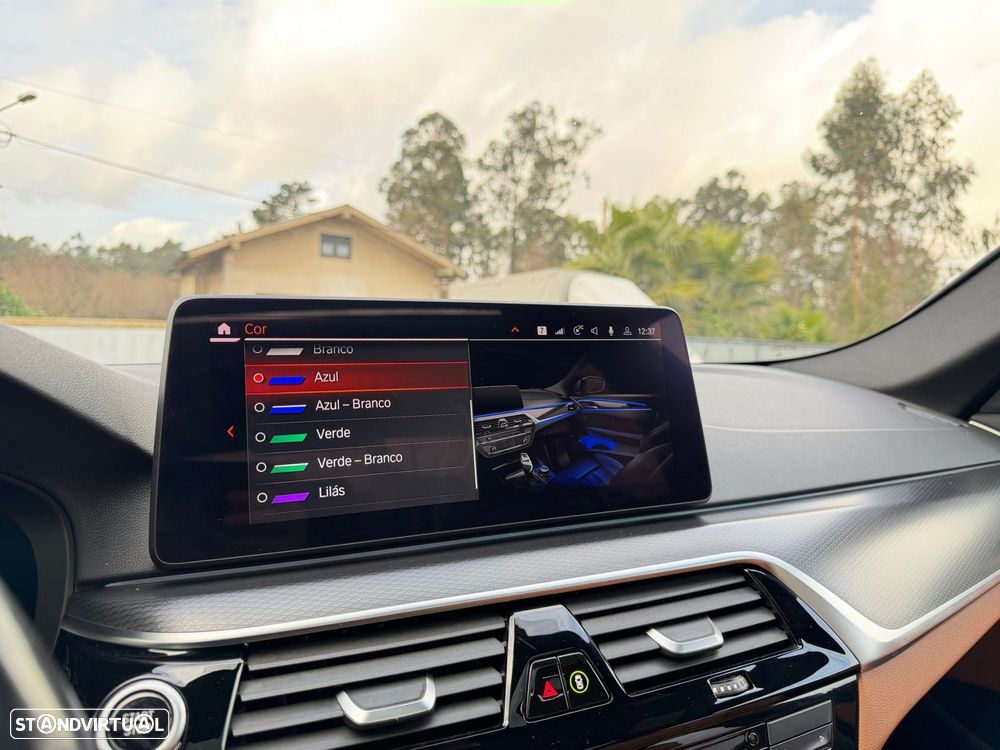 BMW 530 e Pack M - 20