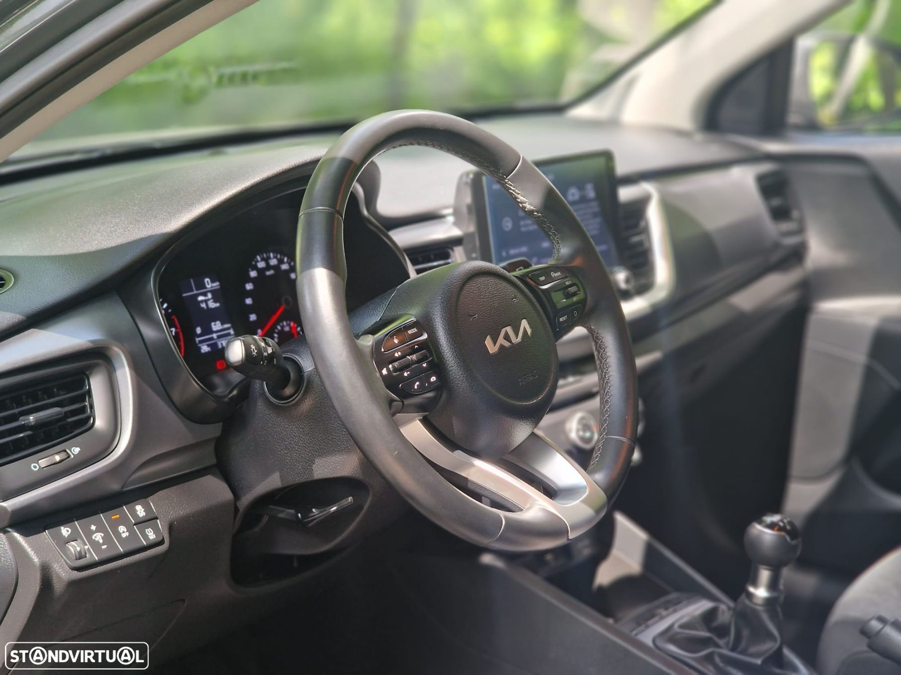 Kia Stonic 1.2 Dynamic - 21