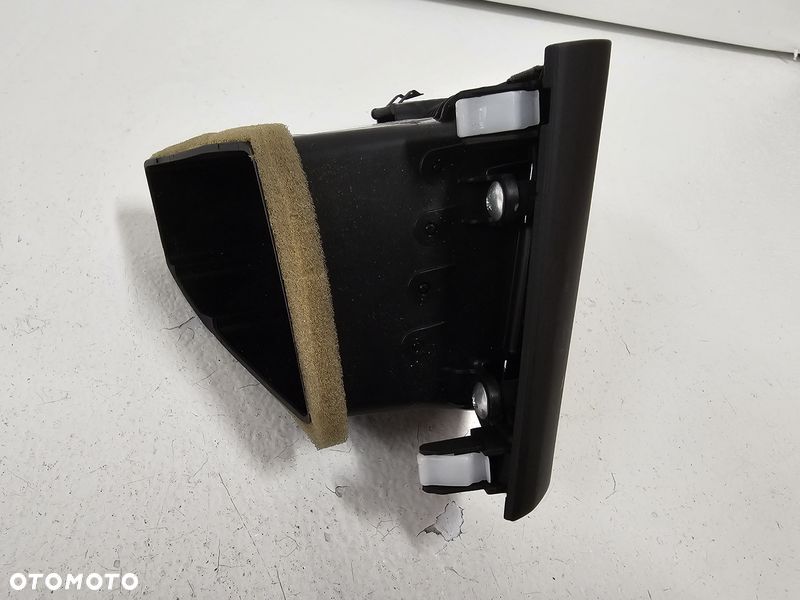 HONDA CR-V IV 4 KRATKA NAWIEWU ŚRODKOWA LEWA 77615-T0A-0A1 - 5