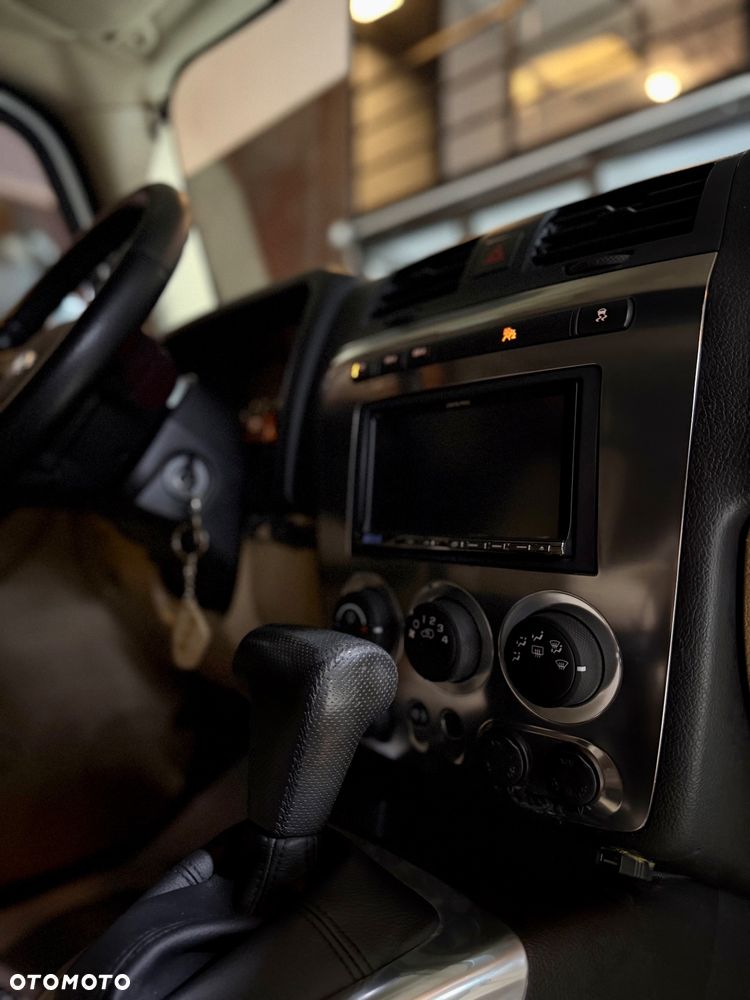 Hummer H3 Luxury - 31