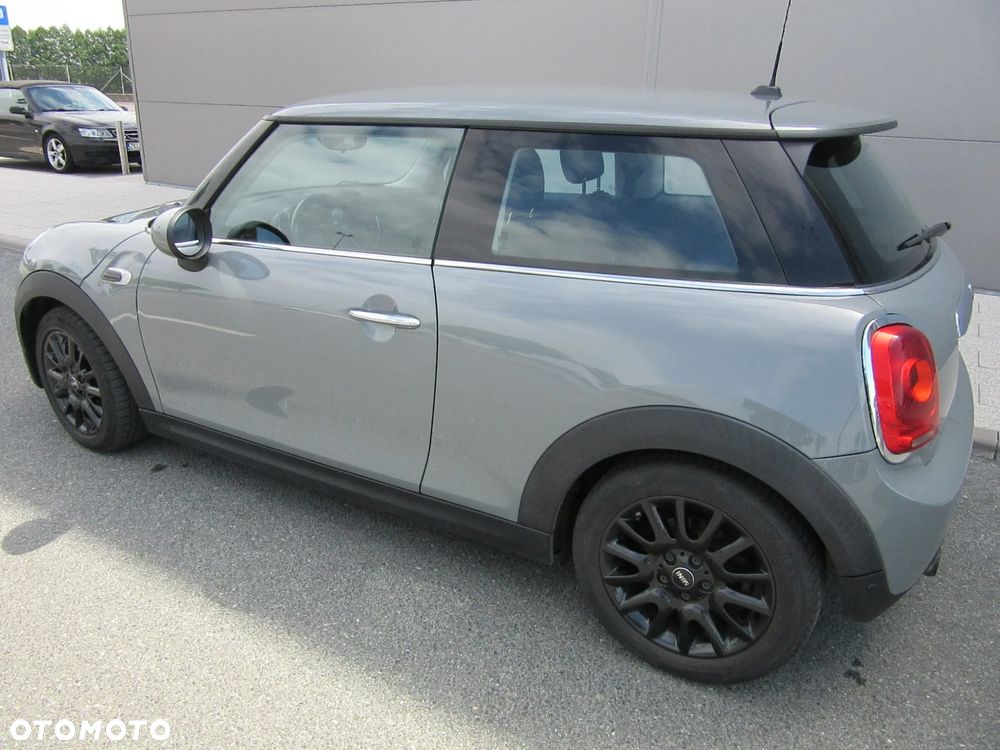 MINI ONE Metropolitan - 3