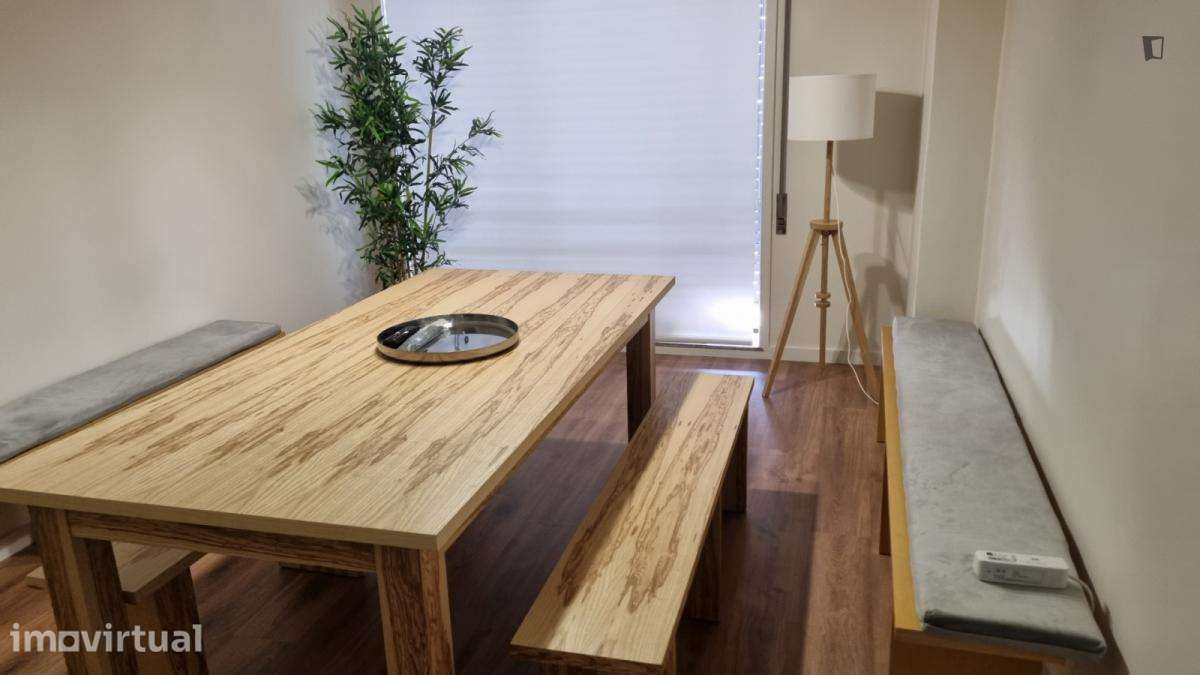 Quarto - localizado em Senhora da Hora Porto - Grande imagem: 3/10
