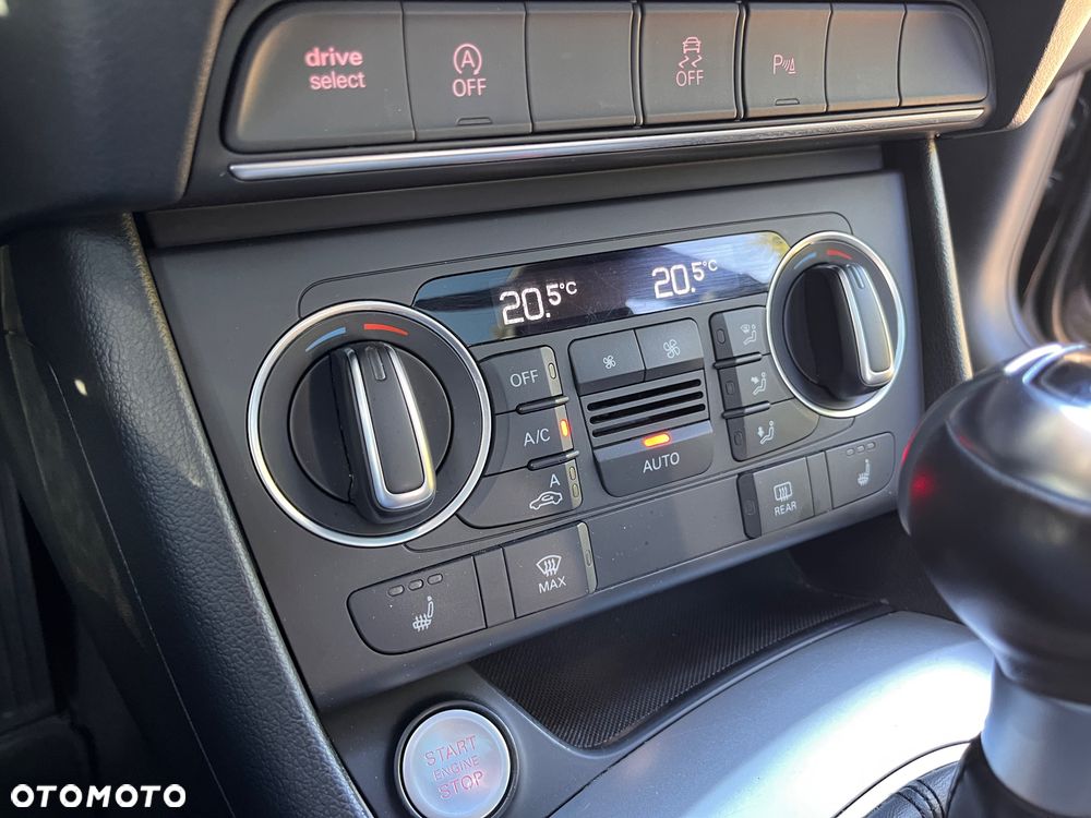 Audi Q3 2.0 TDI Quattro Sport S tronic - 27