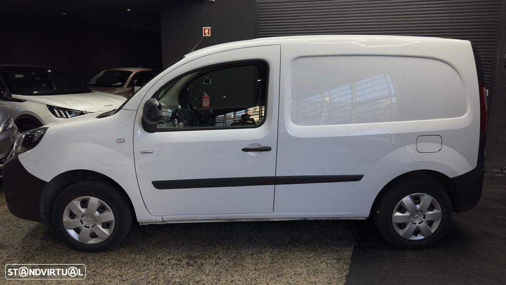Renault kangoo  ZE - 15