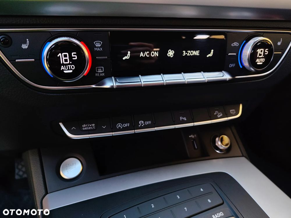 Audi Q5 35 TDI mHEV S tronic - 24