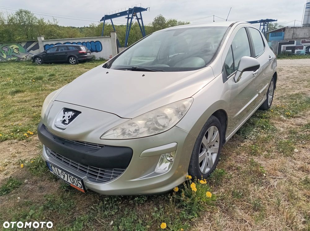 Peugeot 308 - 1