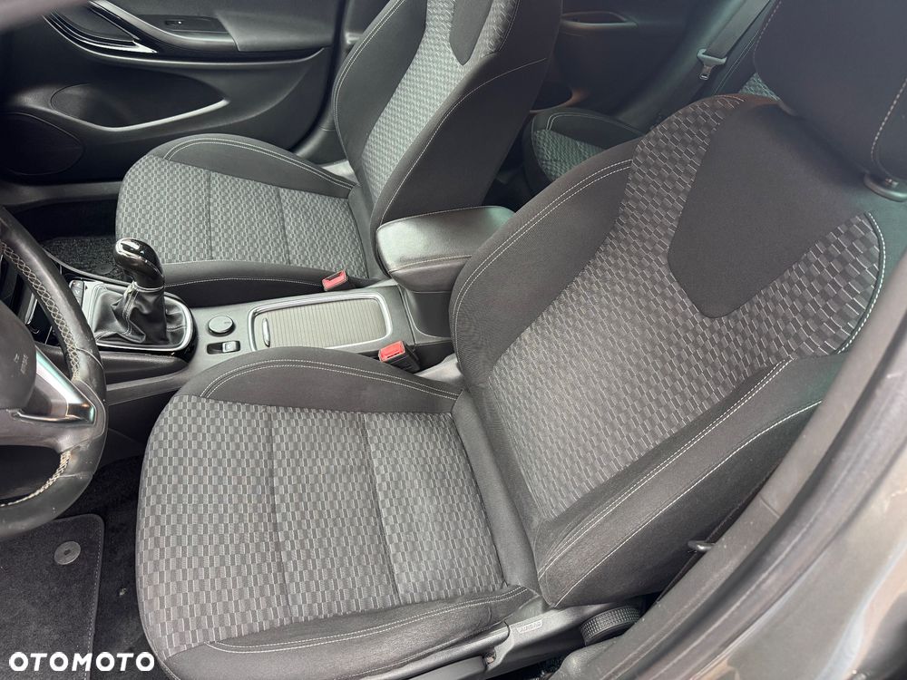 Opel Astra 1.4 Turbo Sports Tourer Dynamic - 21