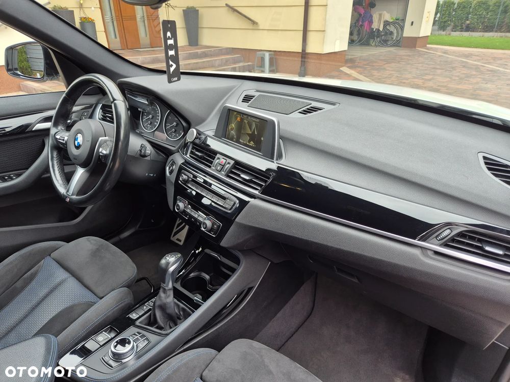 BMW X1 xDrive18d M Sport - 24
