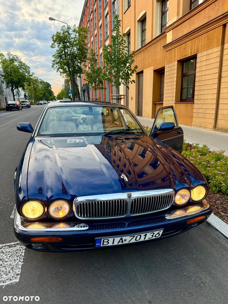 Jaguar XJ Sovereign 4.0 - 5