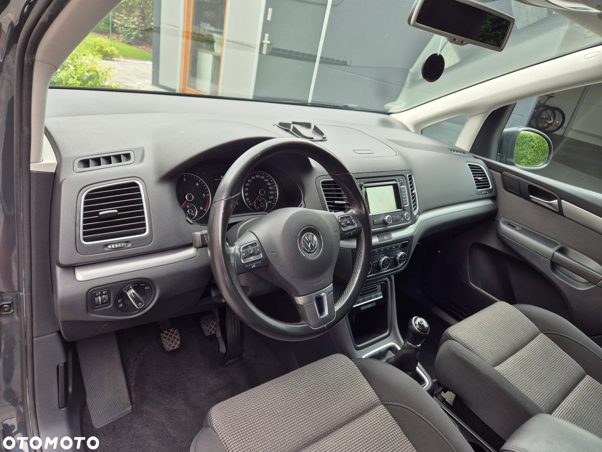 Volkswagen Sharan 2.0 TDI BlueMotion Technology Comfortline - 16
