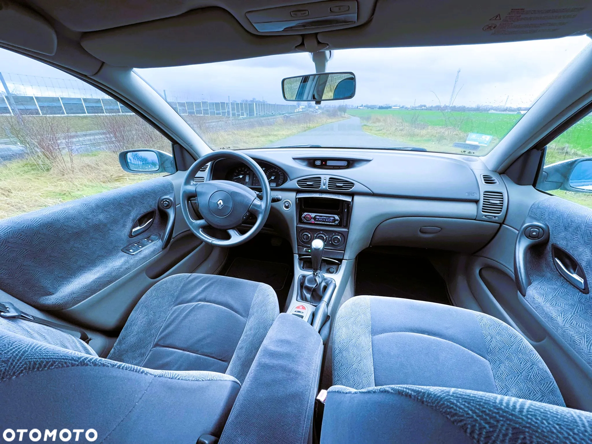 Renault Laguna 1.8 Automatik Dynamique - 2