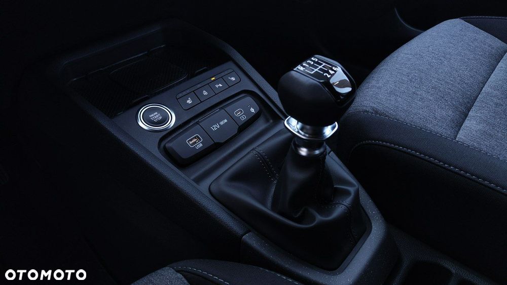 Kia Stonic - 12