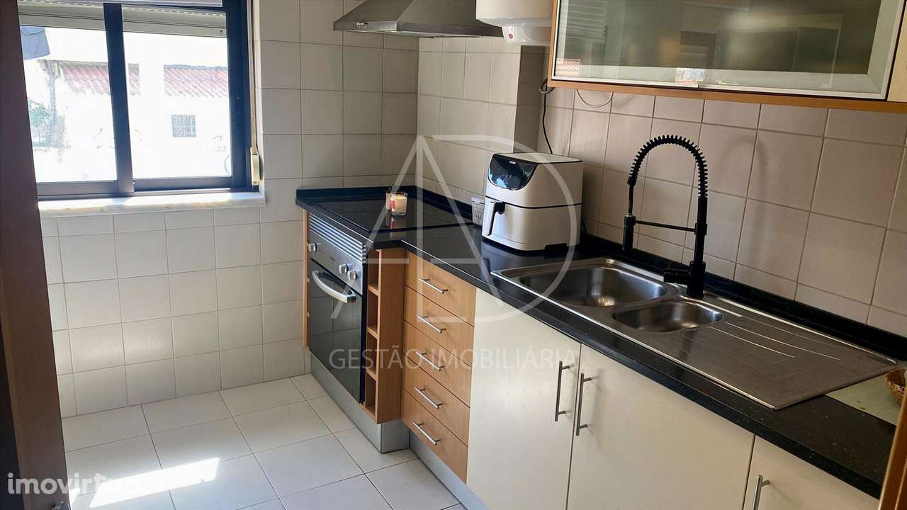 Apartamento T2 bem localizado em Baixa da banheira - Grande imagem: 5/14