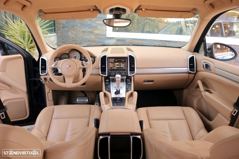 Porsche Cayenne S Hybrid - 14