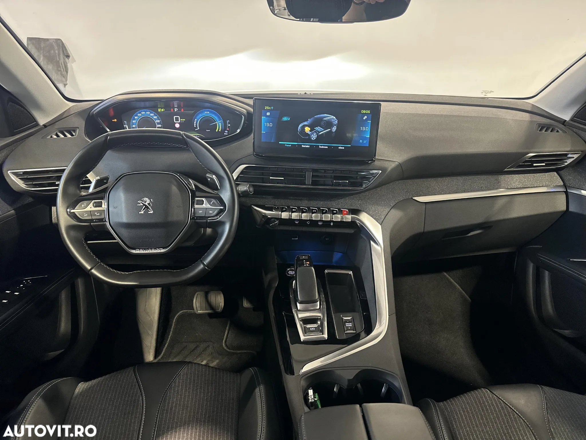 Peugeot 3008 Hybrid 225 e-EAT8 Allure Pack - 9