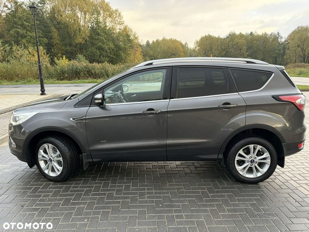 Ford Kuga - 2