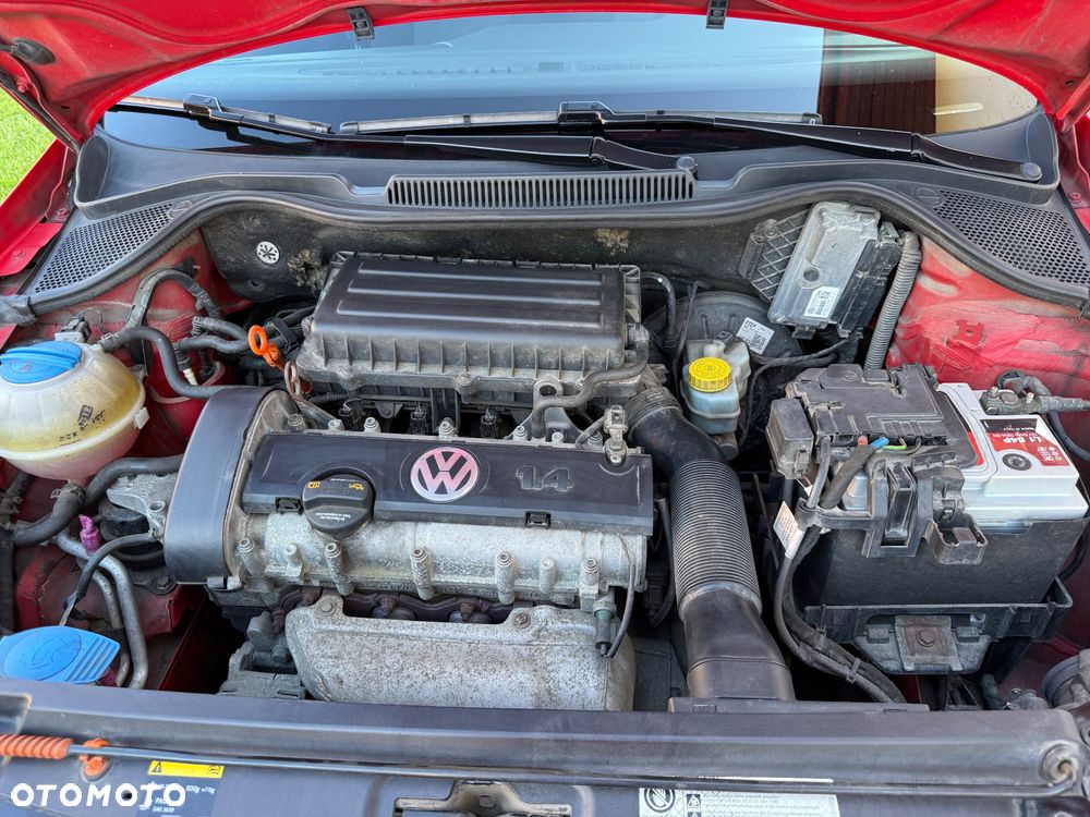 Volkswagen Polo 1.4 16V Comfortline - 29