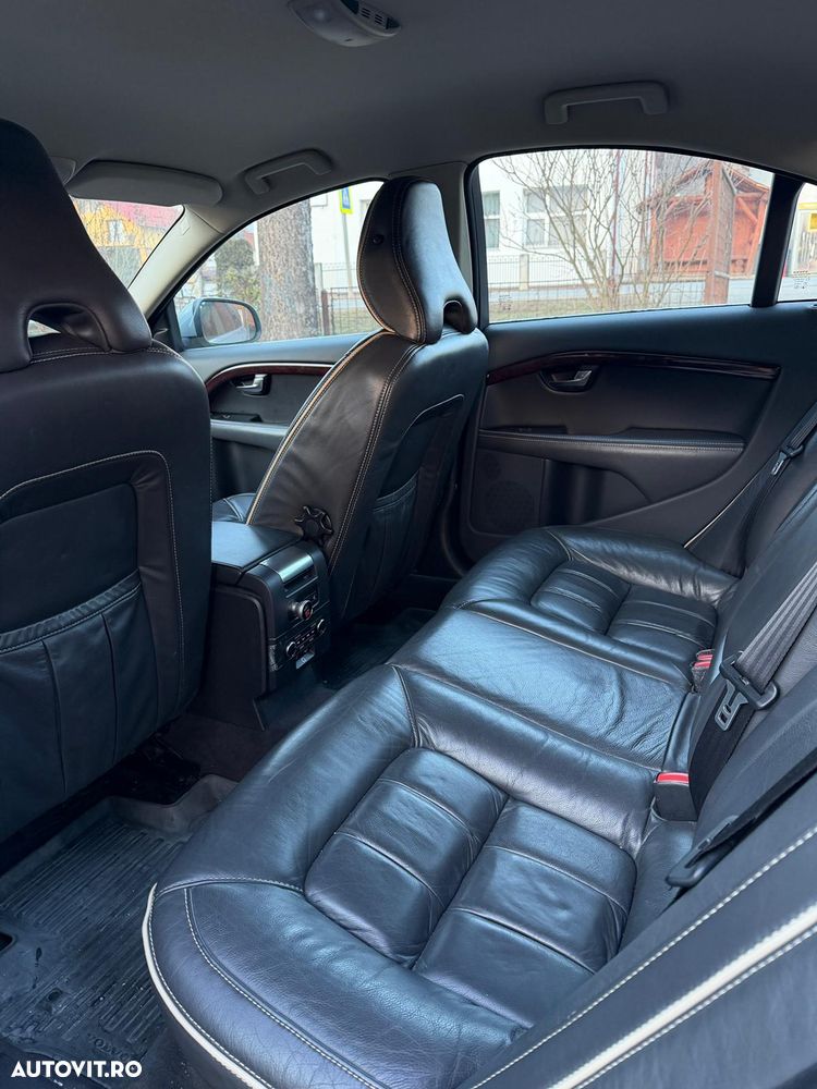 Volvo S80 - 2