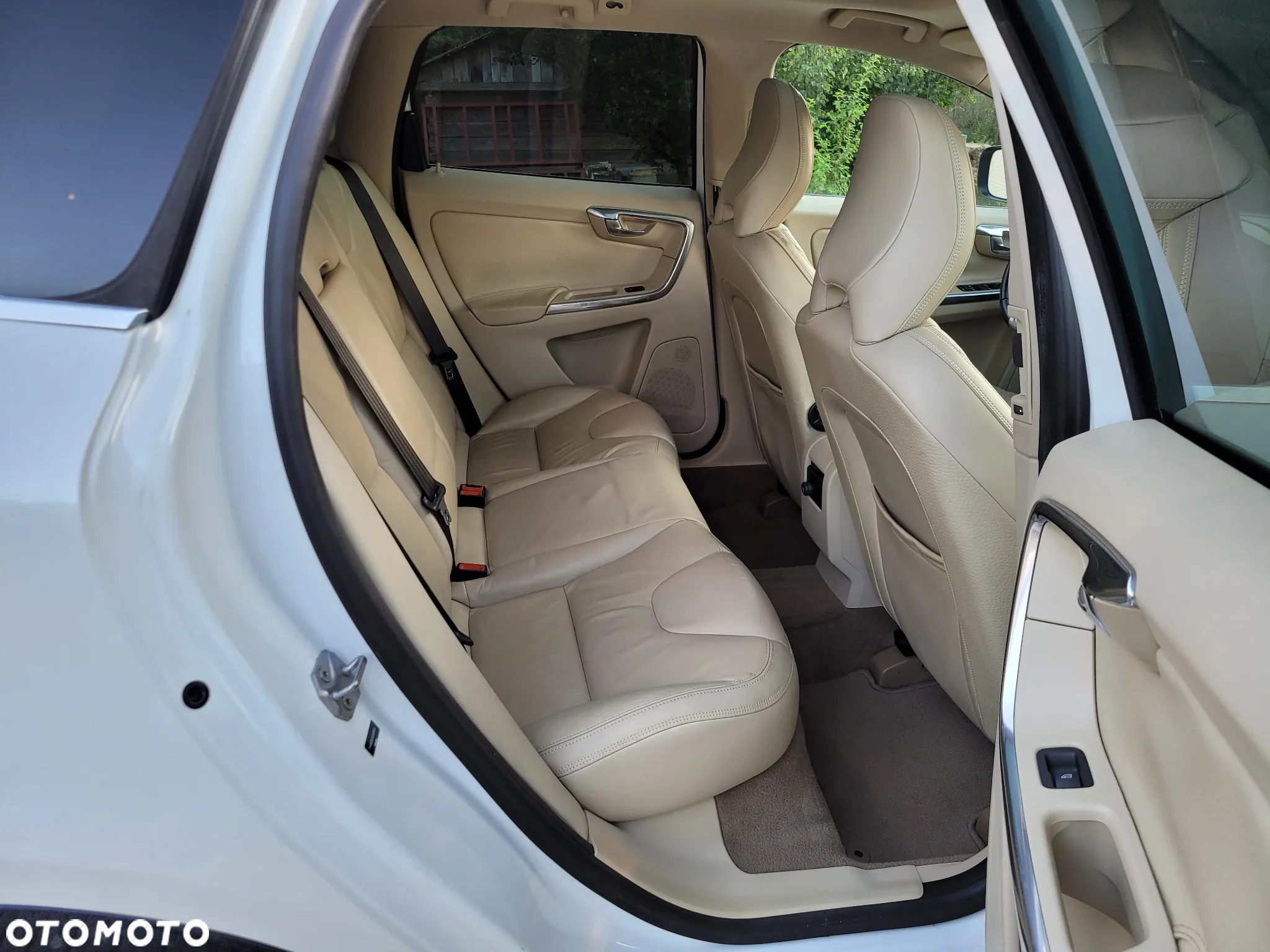 Volvo XC 60 - 6