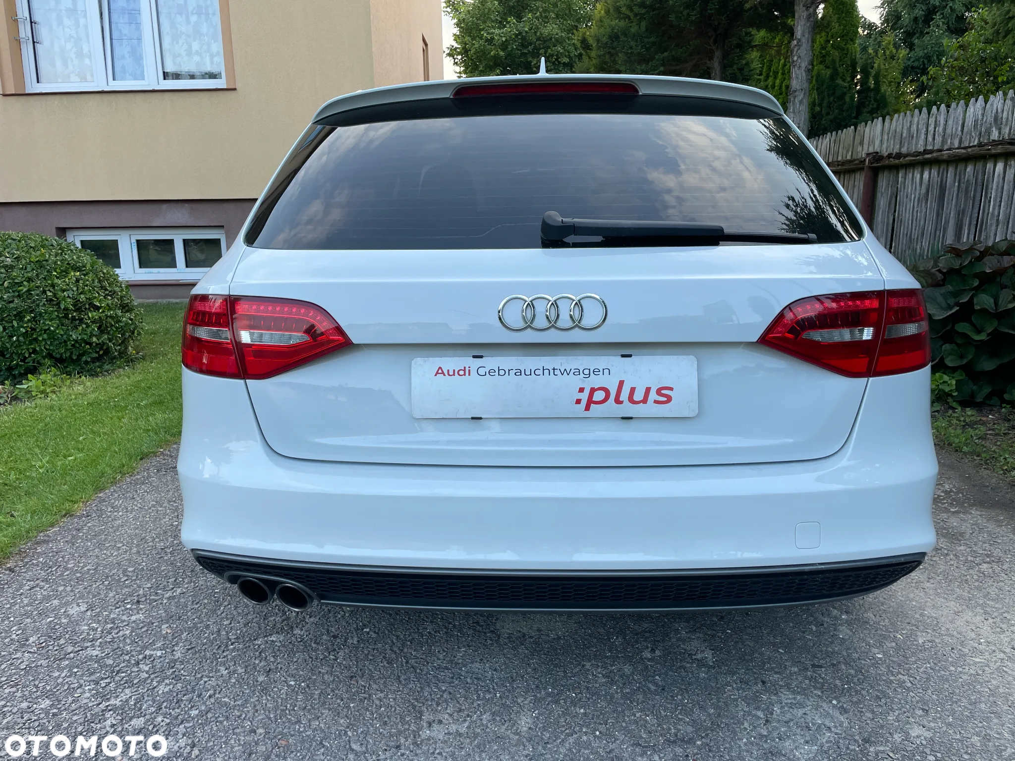 Audi A4 Avant 2.0 TDI DPF quattro S tronic S line Sportpaket - 5