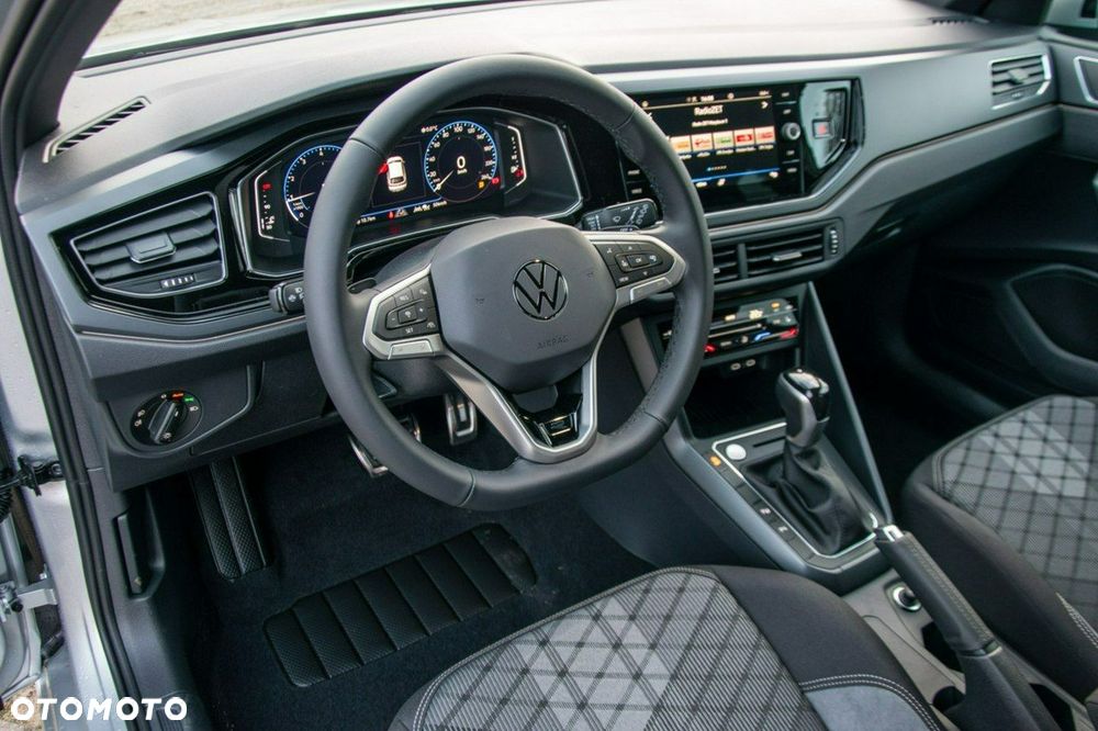 Volkswagen Taigo - 10