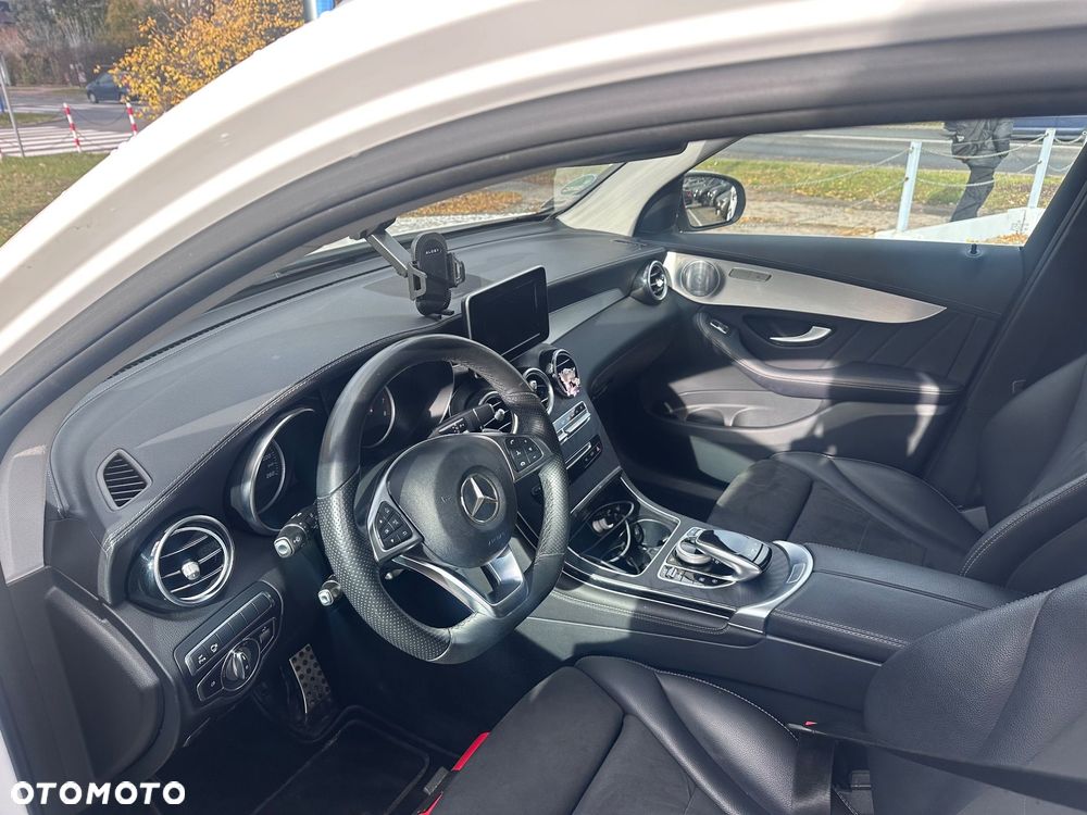 Mercedes-Benz GLC 250 4-Matic - 6