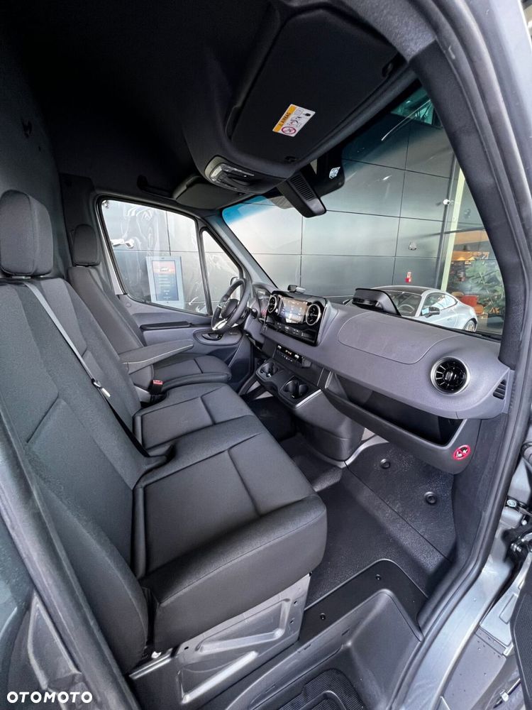 Mercedes-Benz Sprinter Sprinter - 16