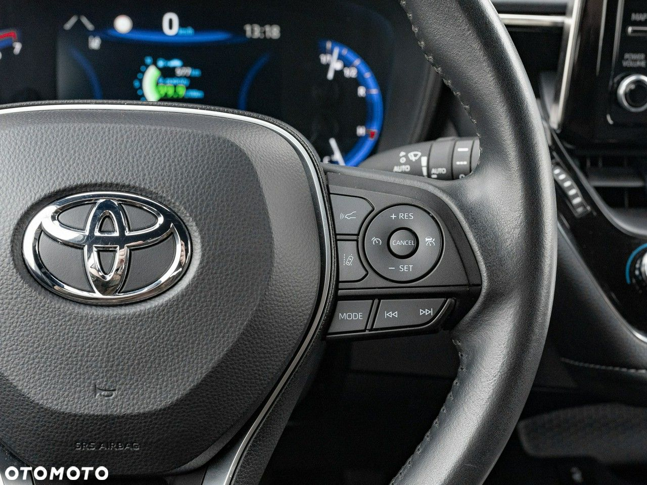 Toyota Corolla 1.8 Hybrid GPF Comfort - 11