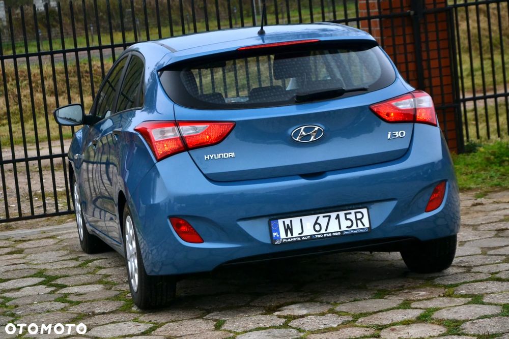 Hyundai i30 1.4 Comfort - 14