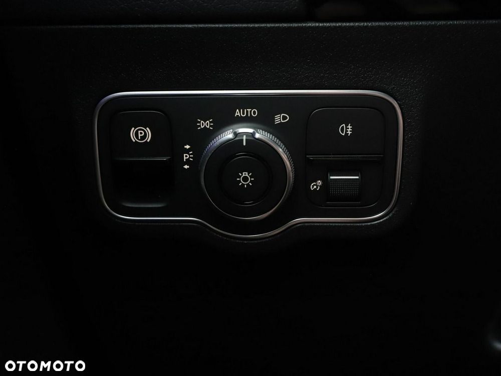 Mercedes-Benz EQA 250 AMG Line - 38